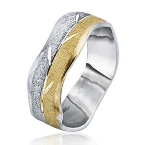 Yellow and White Gold Leaves Wavy Wedding Ring - Baltinester Jewelry