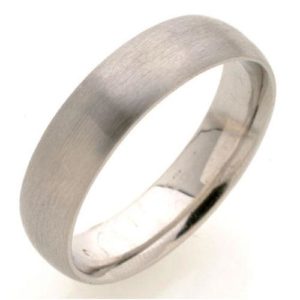 White Gold Comfort Fit Wedding Ring - Baltinester Jewelry