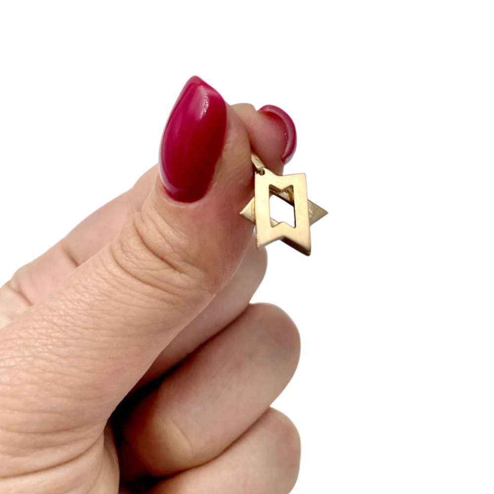 Star of David Moveable Pendant in 14K Gold - Small