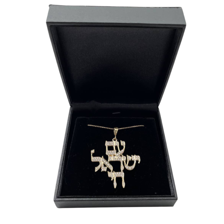 Am Israel Chai Diamond Studded Pendant in 14K Gold