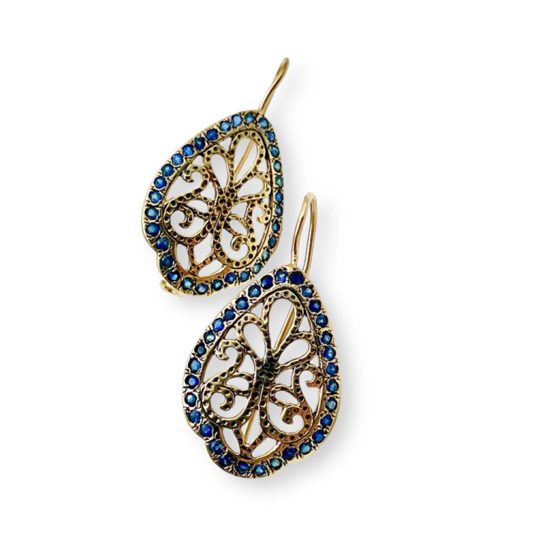Vintage Style Blue Sapphire Earrings in 14K Gold